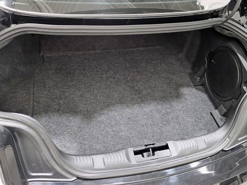 Used 2020 Ford Mustang Shelby GT500 w/ Technology Package image 31