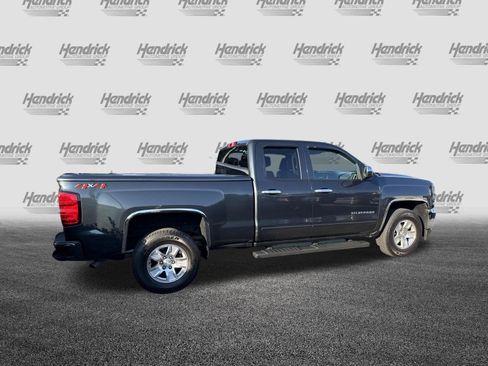 Used 2018 Chevrolet Silverado 1500 LT AWD/4WD image 8