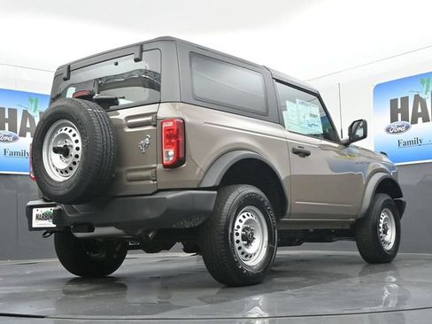 New 2026 Ford Bronco 2-Door AWD/4WD image 17