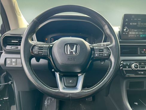 Used 2023 Honda Pilot Elite image 20