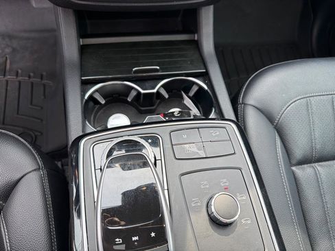 Used 2017 Mercedes-Benz GLE 350 GLE 350 4MATIC SUV image 24