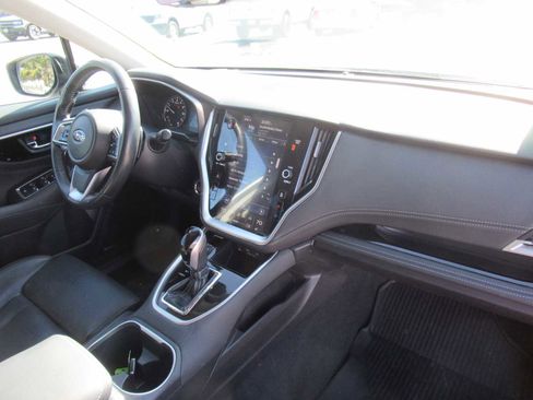 Used 2020 Subaru Outback Limited image 26