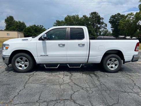 Used 2022 RAM 1500 Big Horn RWD image 9
