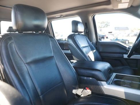 Used 2017 Ford F250 Lariat w/ Lariat Ultimate Package image 19