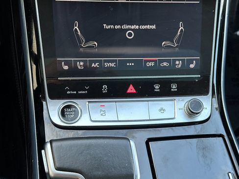 Used 2022 Audi A8 L 3.0T image 22