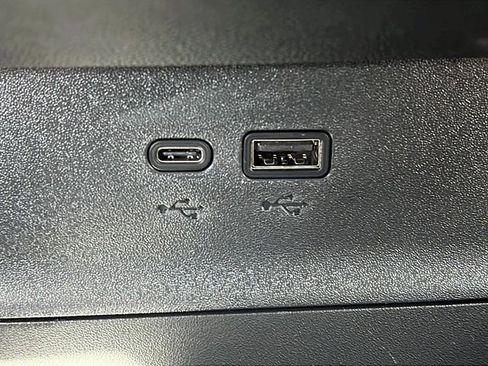 Used 2026 Chevrolet Equinox ACTIV w/ Convenience Package III FWD image 16