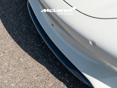 Used 2024 McLaren 750S Spider RWD image 23