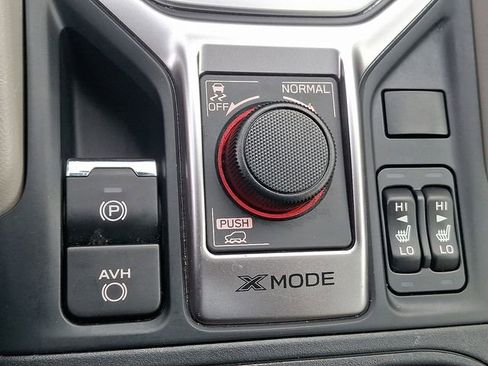 Used 2023 Subaru Forester Premium image 25