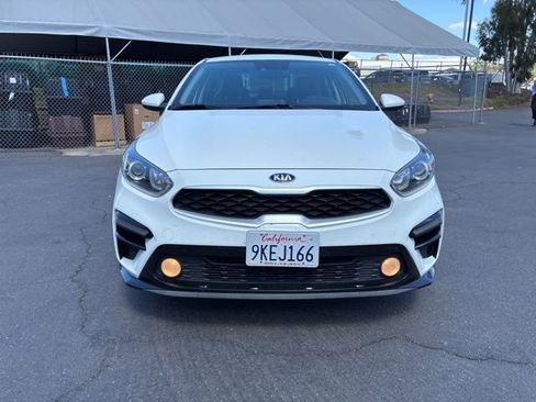 Used 2021 Kia Forte LXS image 2