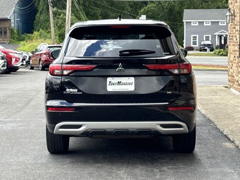 Used 2022 Mitsubishi Outlander SE AWD/4WD image 4