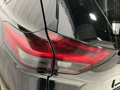Used 2023 Nissan Rogue SL AWD/4WD image 26
