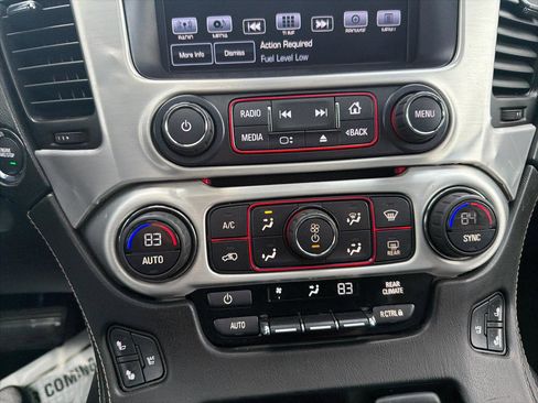 Used 2016 GMC Yukon XL SLT w/ Open Road Package image 25