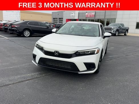 Used 2024 Honda Civic EX image 3