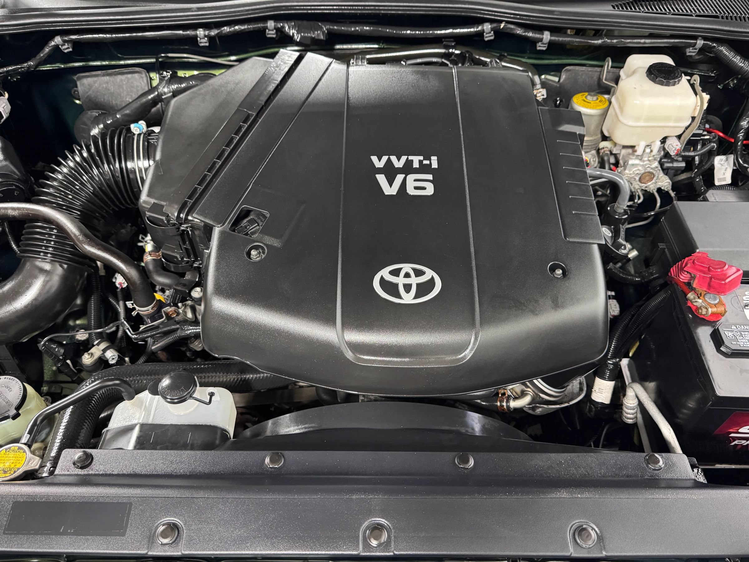 Used 2012 Toyota Tacoma 4x4 Access Cab V6 w/ TRD Off-Road Pkg image 18