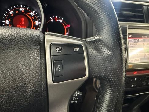 Used 2012 Toyota 4Runner Limited AWD/4WD image 37
