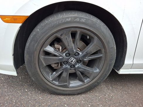 Used 2024 Honda Odyssey Sport image 2