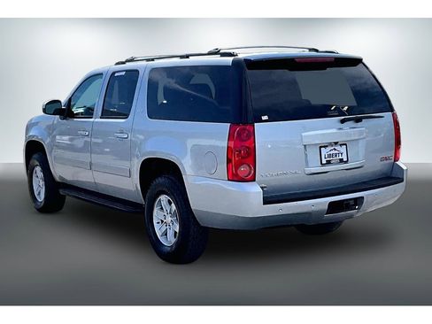Used 2013 GMC Yukon XL SLT AWD/4WD image 4