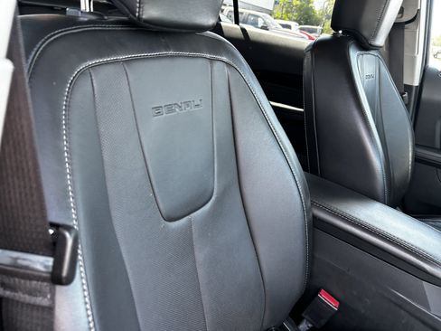 Used 2017 GMC Terrain Denali AWD/4WD image 13