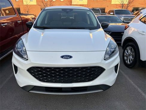 Used 2022 Ford Escape SE w/ Convenience Package image 2