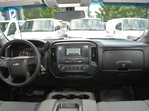 Used 2018 Chevrolet Silverado 3500 W/T image 17