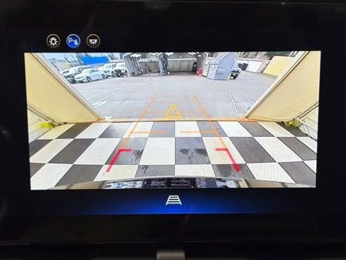 New 2026 Chevrolet Equinox LT image 33