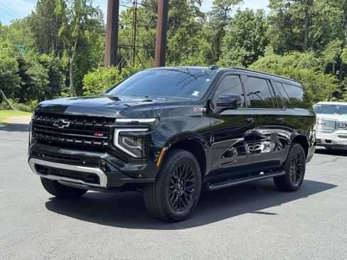 Used 2026 Chevrolet Suburban Z71 w/ Z71 Off-Road Package AWD/4WD image 27