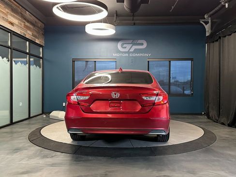 Used 2019 Honda Accord LX image 4