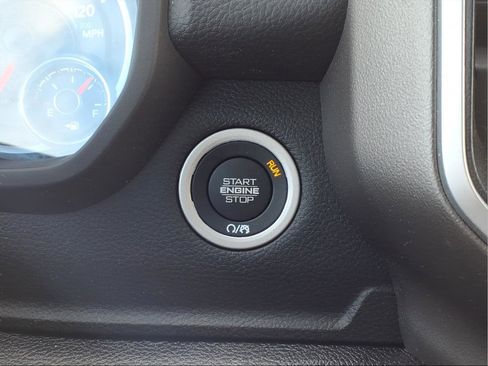 Used 2022 RAM 1500 Big Horn image 17