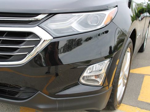 Used 2018 Chevrolet Equinox Premier image 21