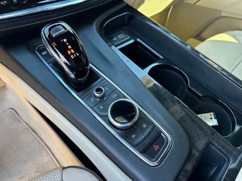 Certified 2023 Cadillac Escalade Premium Luxury AWD/4WD image 29