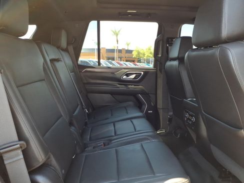 Used 2021 Chevrolet Tahoe Z71 AWD/4WD image 14