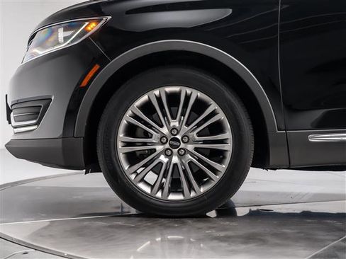 Used 2018 Lincoln MKX Reserve image 12