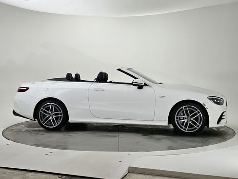Certified 2022 Mercedes-Benz E 53 AMG 4MATIC Cabriolet image 35