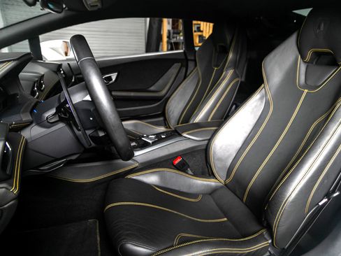 Used 2015 Lamborghini Huracan LP 610-4 image 4
