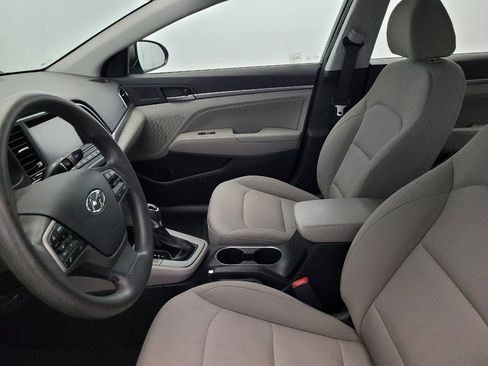 Used 2018 Hyundai Elantra SEL FWD image 17