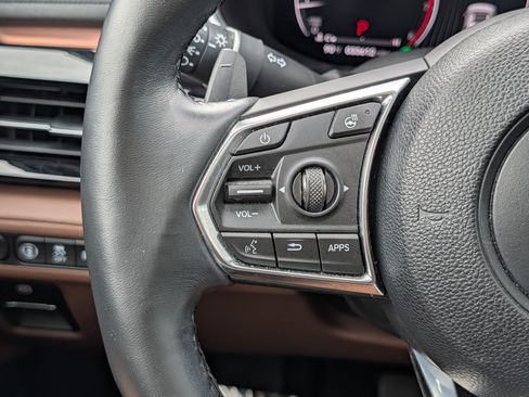 Used 2023 Acura MDX SH-AWD w/ Technology Package image 31