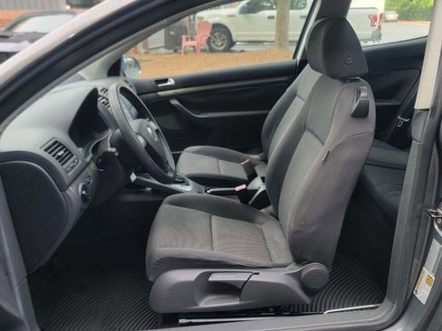 Used 2008 Volkswagen Rabbit S FWD image 10