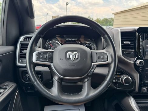 Used 2023 RAM 1500 Big Horn AWD/4WD image 15