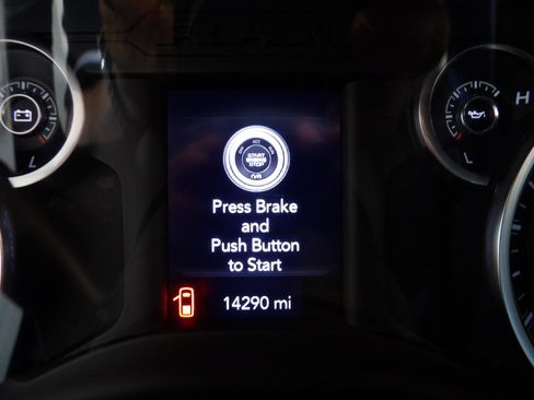 Used 2022 RAM 1500 Big Horn AWD/4WD image 31