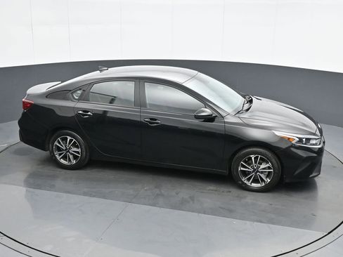 Used 2023 Kia Forte LXS FWD image 23