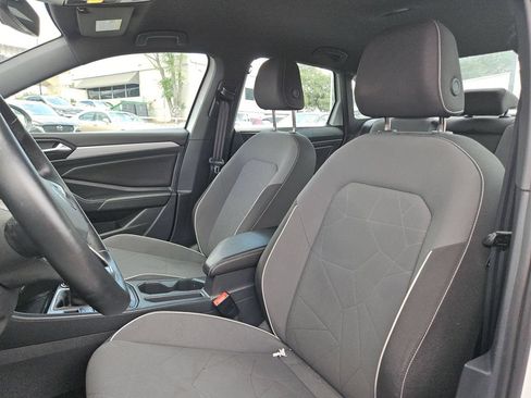 Used 2025 Volkswagen Jetta Sport FWD image 16