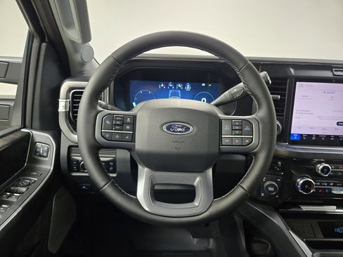 New 2025 Ford F250 Lariat w/ Lariat Ultimate Package image 37