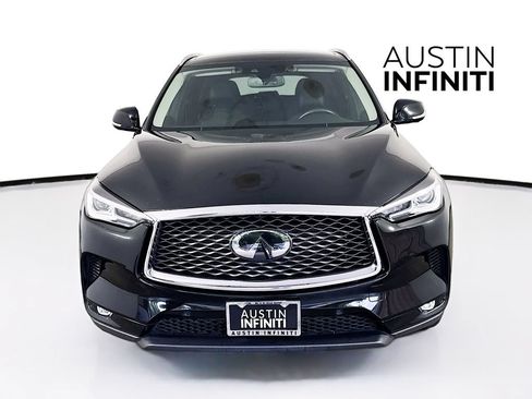 Used 2019 INFINITI QX50 Essential w/ Premium Heat Package FWD image 2