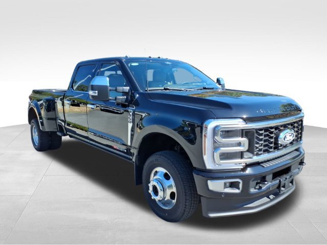 New 2027 Ford F350 Platinum w/ Platinum Plus Package AWD/4WD image 16