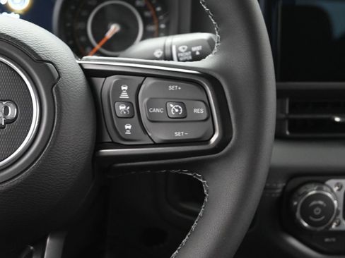 New 2026 Jeep Gladiator Sahara image 29