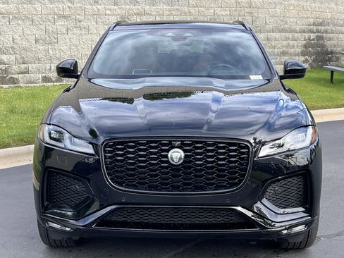 Used 2026 Jaguar F-PACE R-Dynamic S AWD/4WD image 9