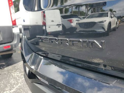 Used 2019 GMC Terrain SLT w/ Black Edition image 5