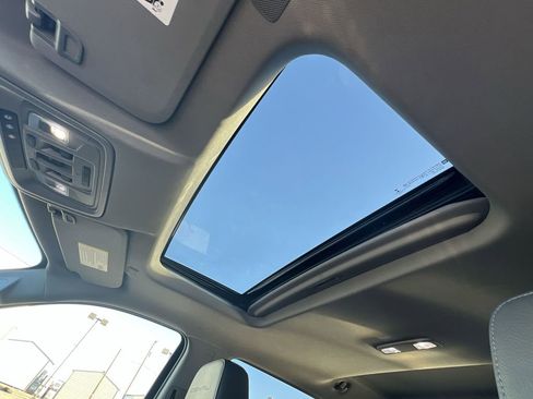 Certified 2020 GMC Sierra 1500 Denali w/ Denali Ultimate Package image 19