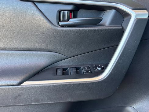Certified 2024 Toyota RAV4 LE AWD/4WD image 13
