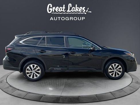 Used 2022 Subaru Outback Premium image 6